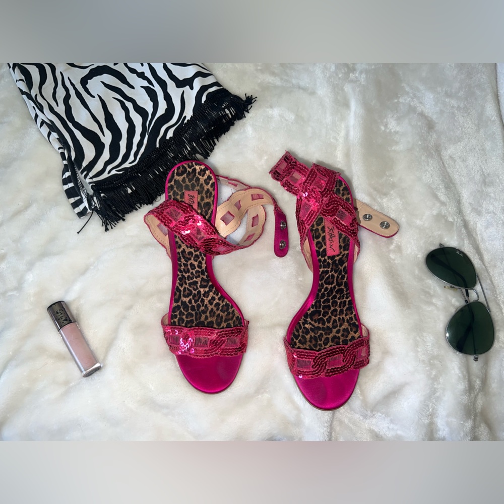 Betsy Johnson stilettos - Picture 2 of 6